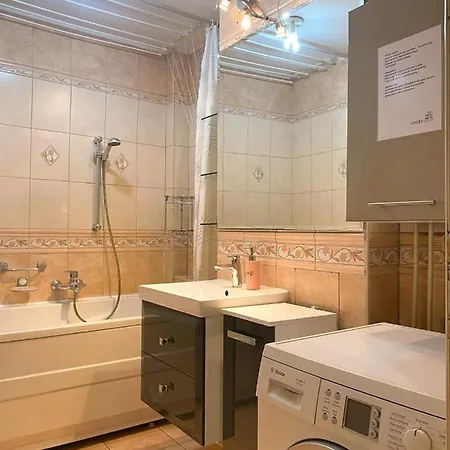 Twarda 66 W Centrum Warszawy * Warszawa